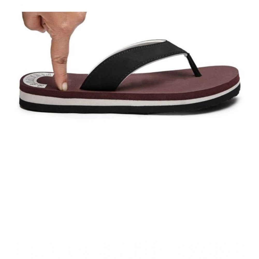 Maroon rubber unisex slip-on flip flops for ultimate comfort