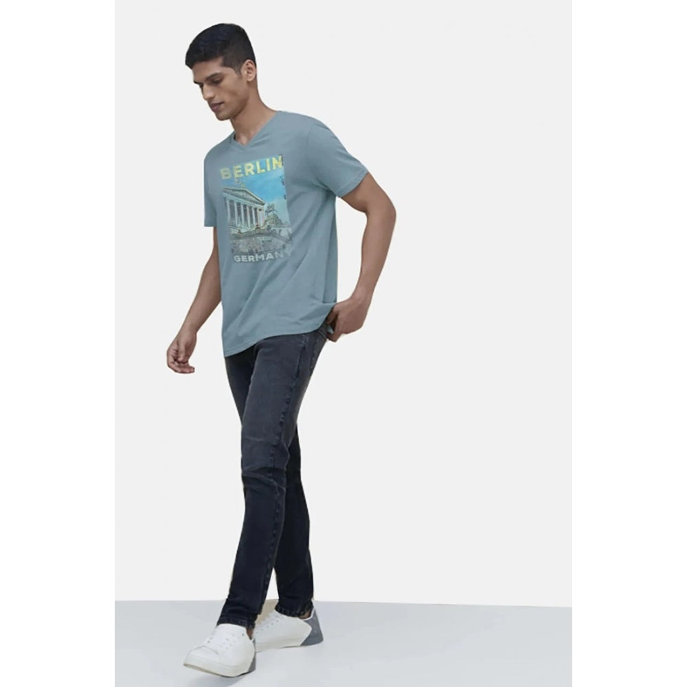 Teal digital printed cotton half-sleeve crew neck t-shirt for men's casual wear