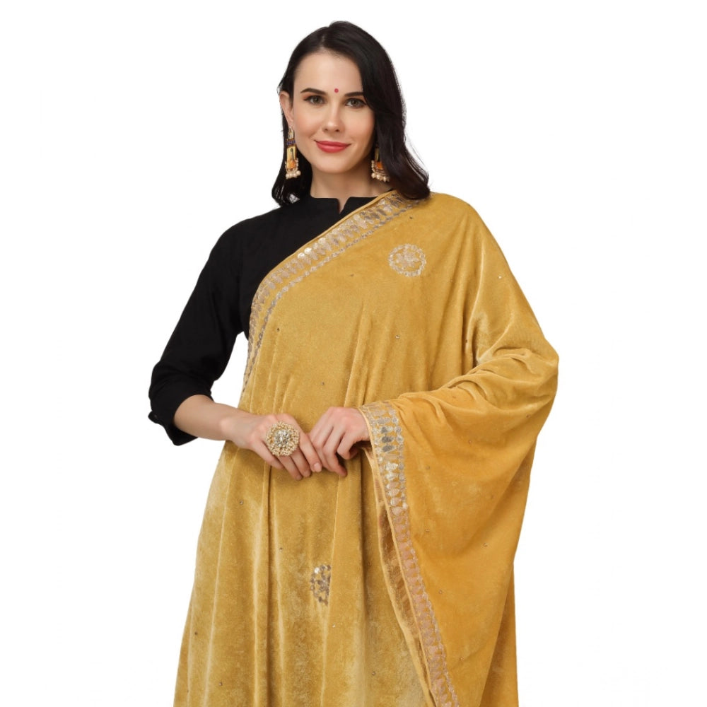 Yellow velvet Gotta Patti dupatta for festive occasions, 2.25-2.50m length