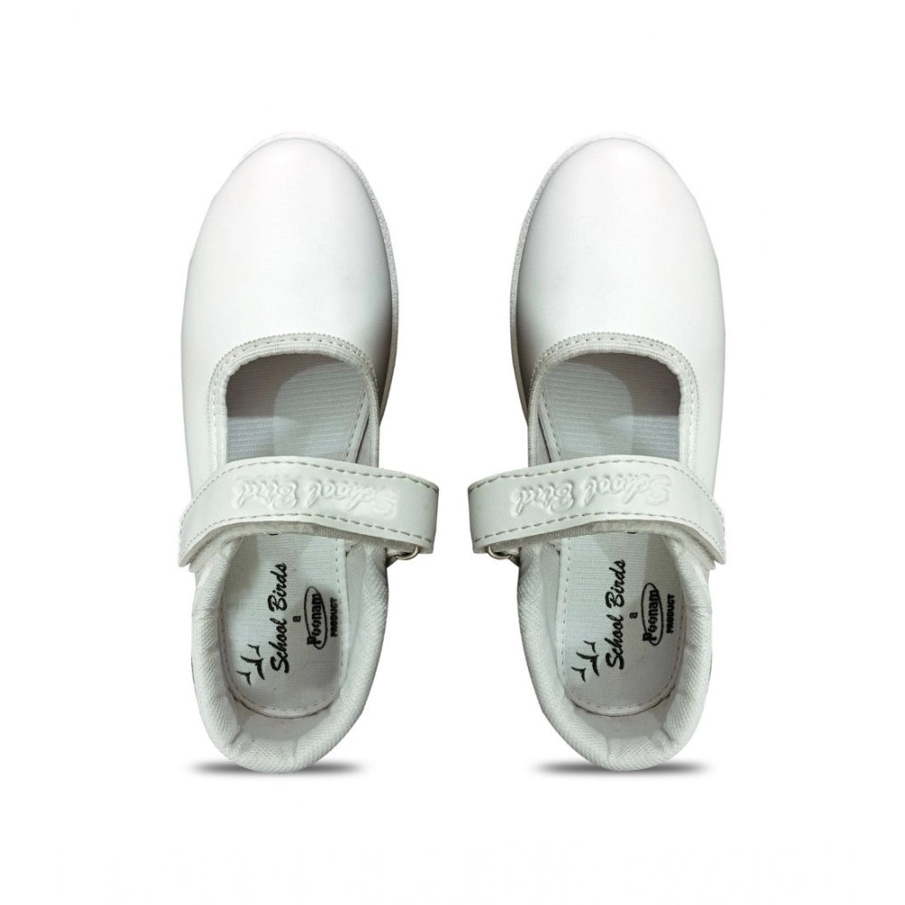White velcro school shoes with Rexine upper material