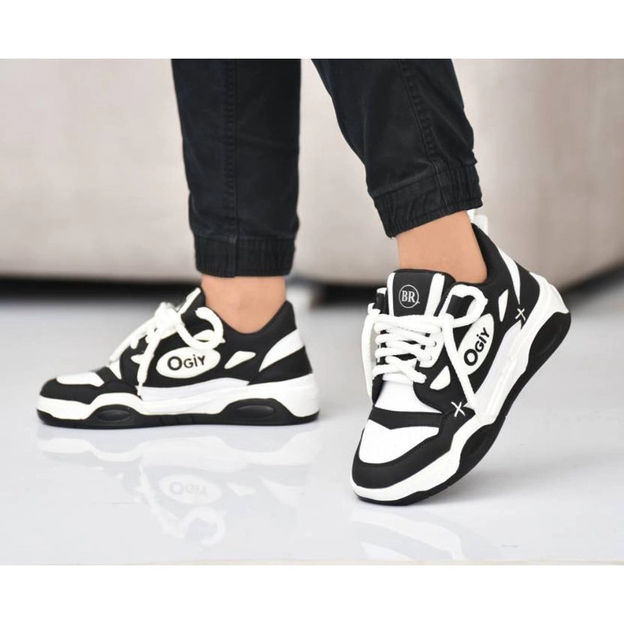 Black synthetic men's casual shoes with lace-up closure, ideal for everyday wear