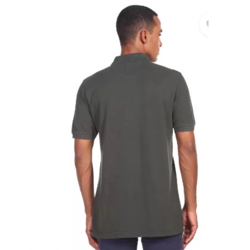 Dark Grey cotton half-sleeve polo neck t-shirt for men, solid design on model