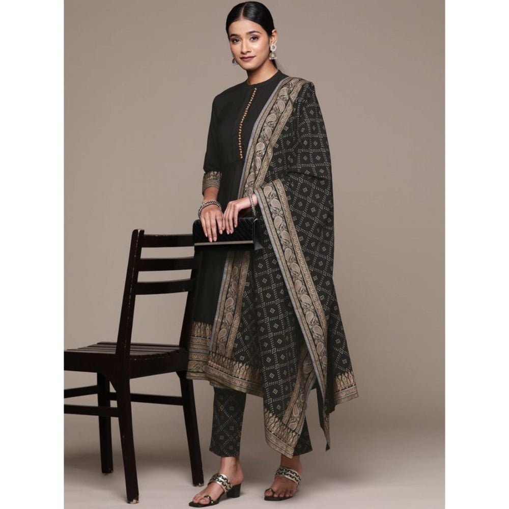 Black crepe ethnic motifs kurti pant and dupatta set with band collar, 3-4th sleeve length, knee length, women's casual wear