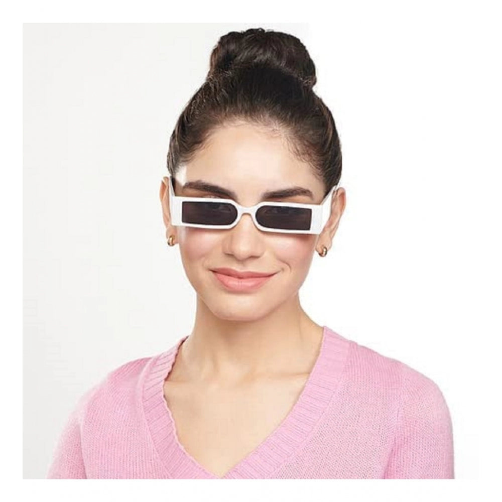 MultiColor polycarbonate unisex UV400 protection sunglasses - pack of 2 on display