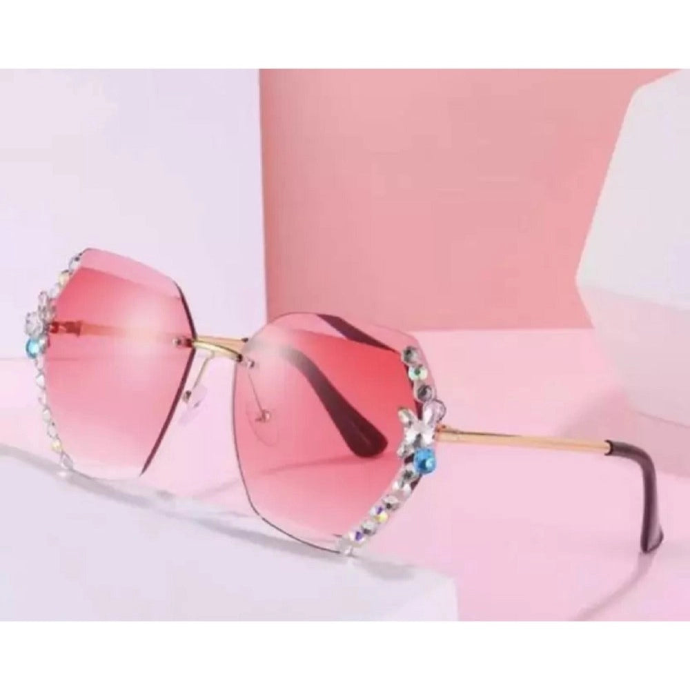 MultiColor metal square frame sunglasses with UV400 protection for unisex use, varying shades on display