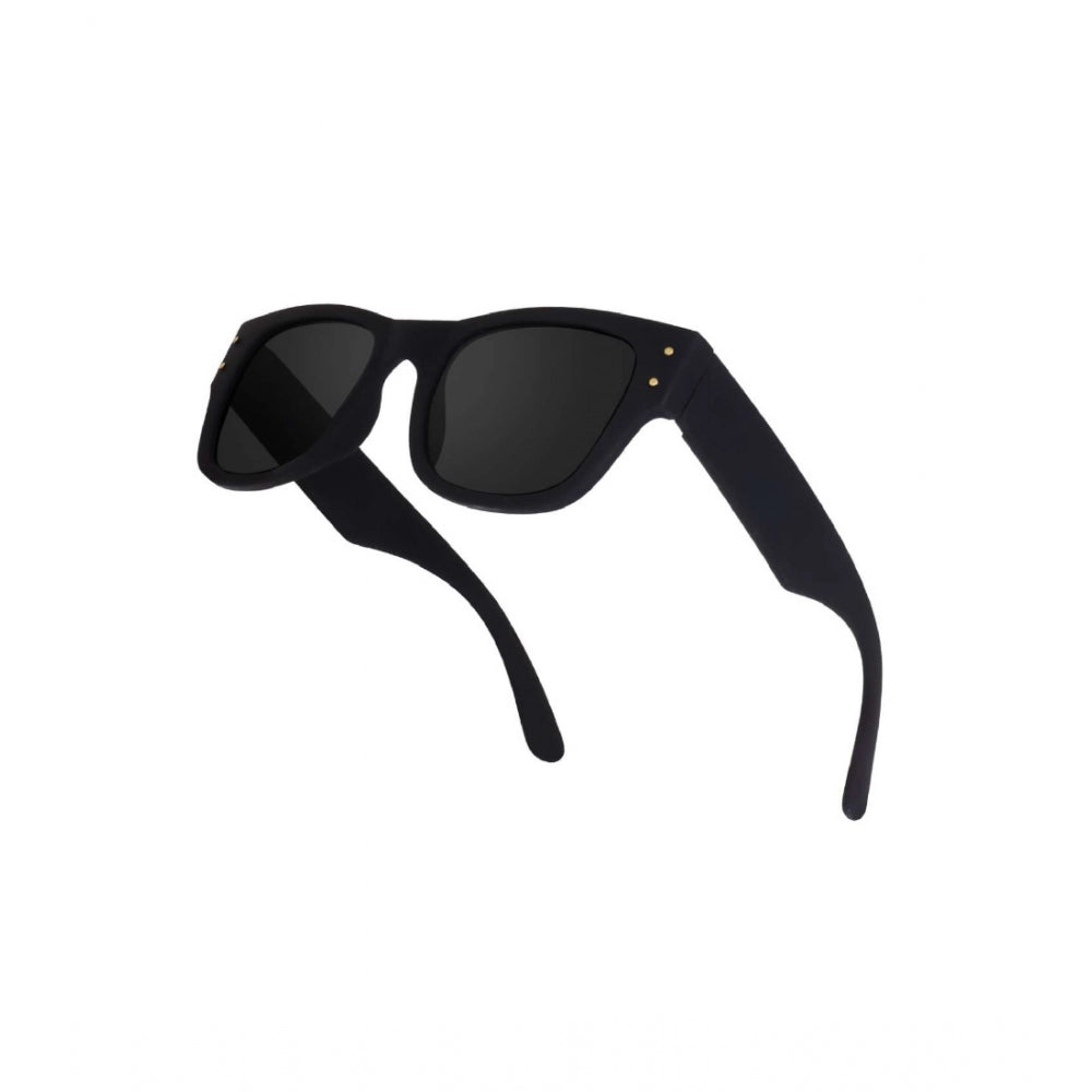 Multi-colored plastic unisex UV400 square sunglasses pair for sun protection