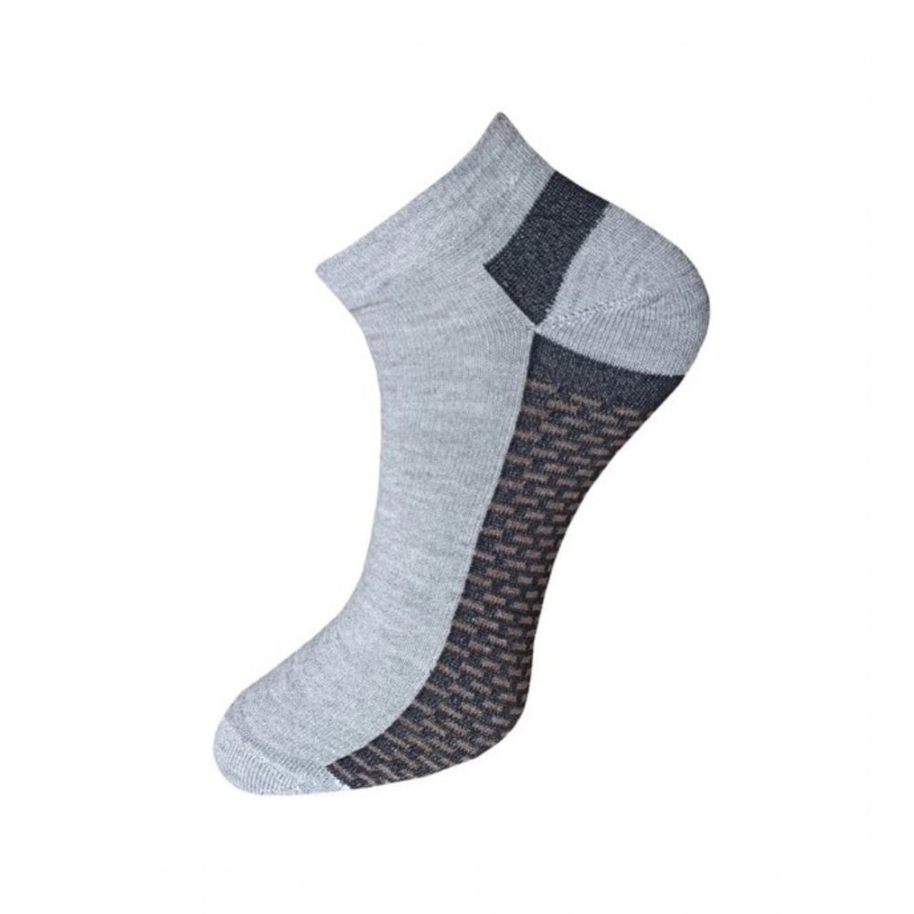Gray & black striped ankle socks, cotton material, unisex casual socks set.