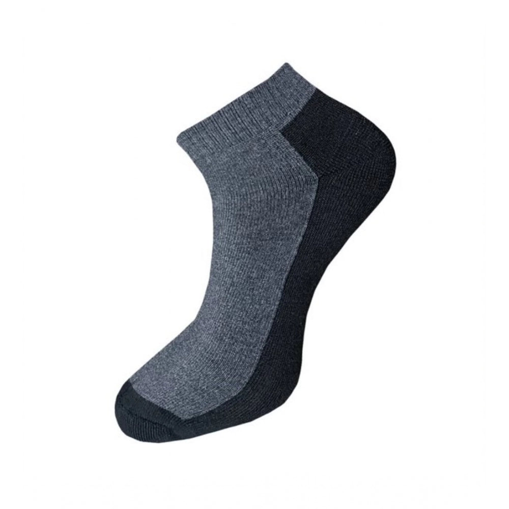 Grey cotton ankle socks, visible ribbing, solid color, unisex set.