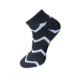 Black & white zigzag printed ankle socks, unisex, cotton, casual sock set.