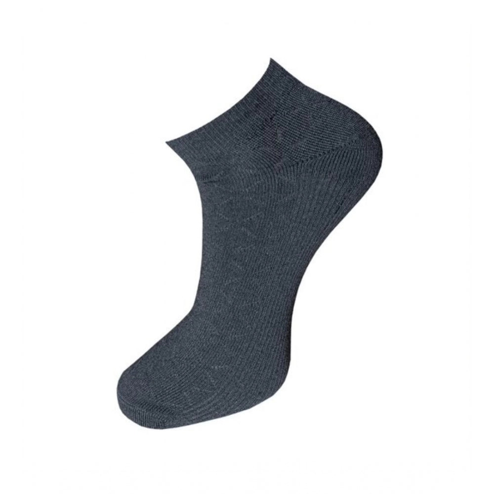 Black ribbed ankle socks, unisex, cotton, casual, comfortable design.