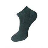 Multicolor unisex cotton ankle socks, solid pattern, casual style for versatile wear