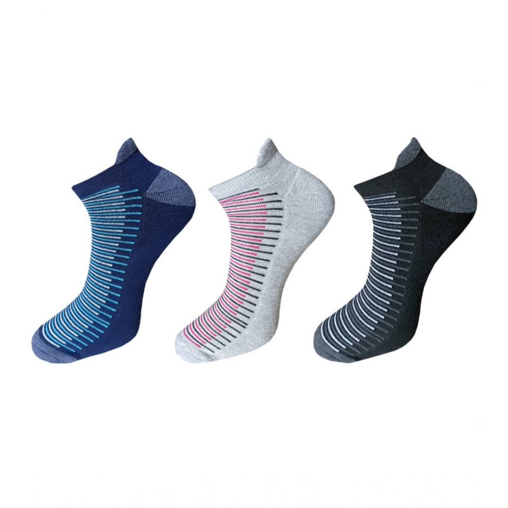 Multicolor striped cotton ankle socks, 3 pairs, casual, comfortable, athletic style.