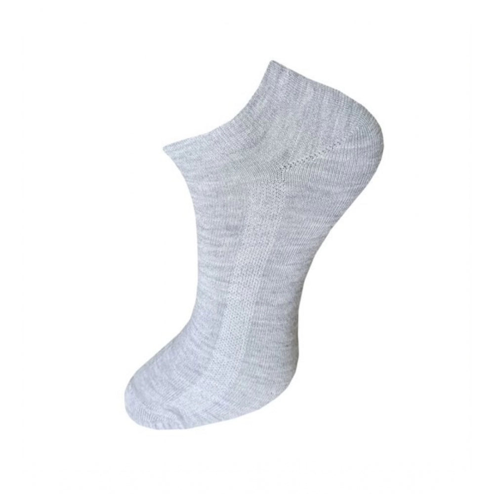 Grey cotton ankle socks, 3-pair set, visible ribbed texture, casual socks.
