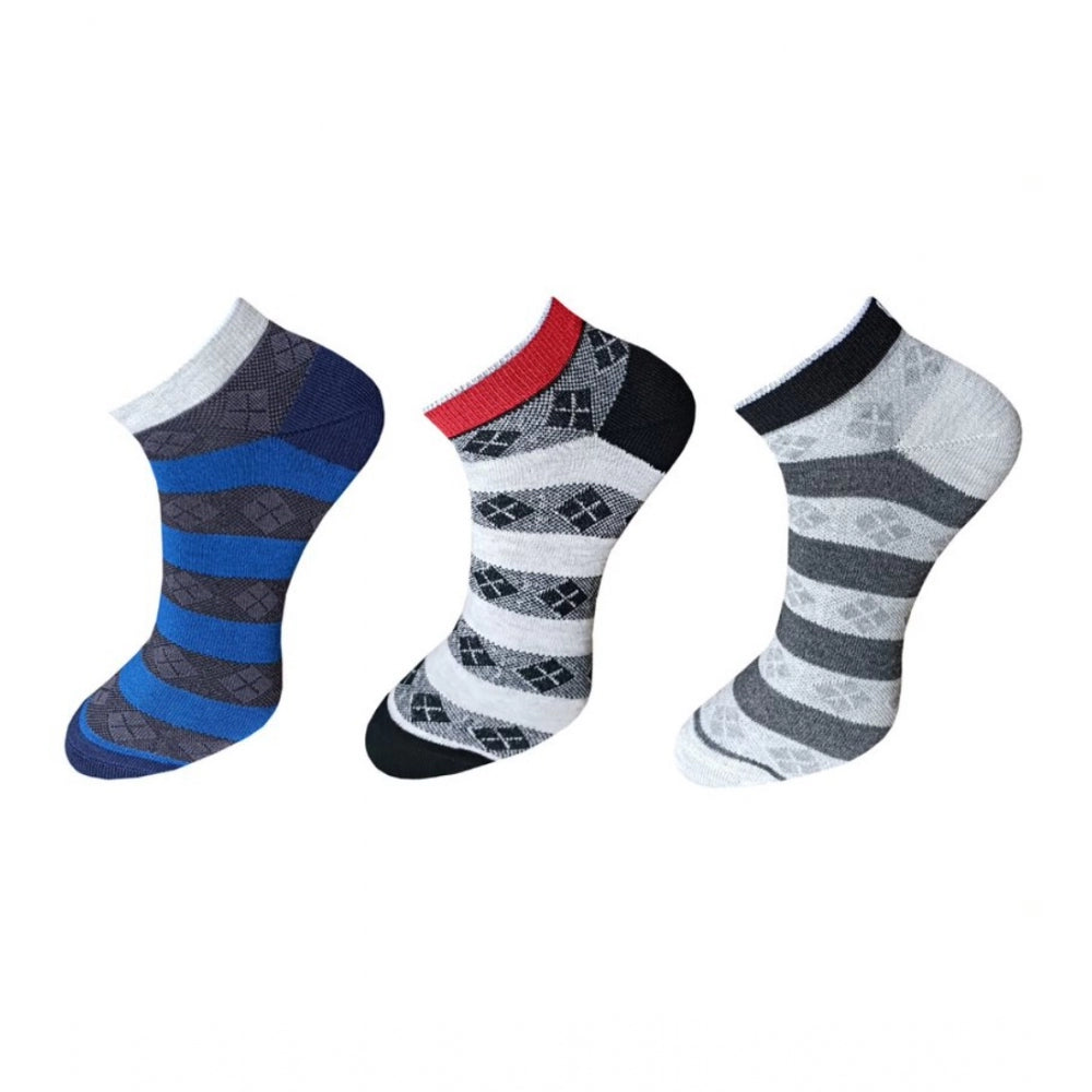 Multi-colored cotton ankle socks, 3 pairs, striped and printed design.