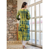 Green cotton dyed 3/4 sleeve round neck kurti for women's fashion, below knee length