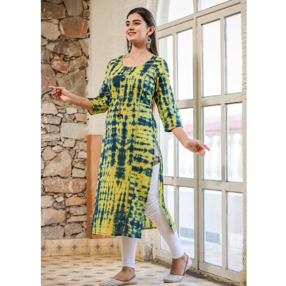 Green cotton dyed 3/4 sleeve round neck kurti for women's fashion, below knee length