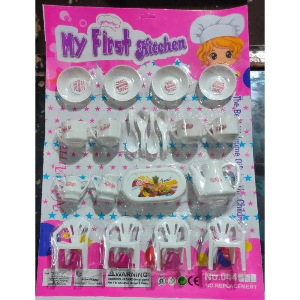 Assorted plastic cup & saucer set for 3+ years olds, ideal for pretend-play dining