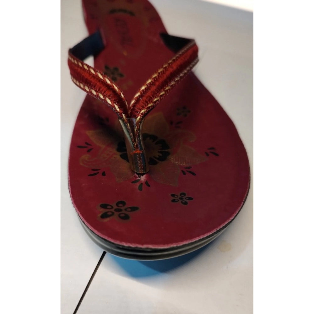 Women's Polyurethane Printed Slip-on Slipper (Red) - GillKart