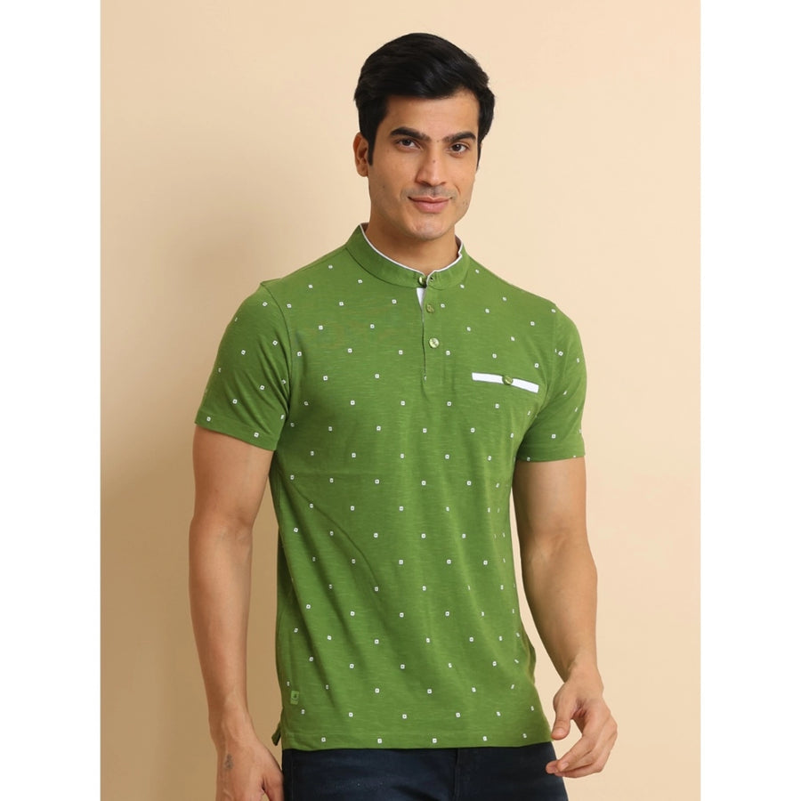 Green cotton printed men's casual half sleeve mandarin collar t-shirt with vibrant design