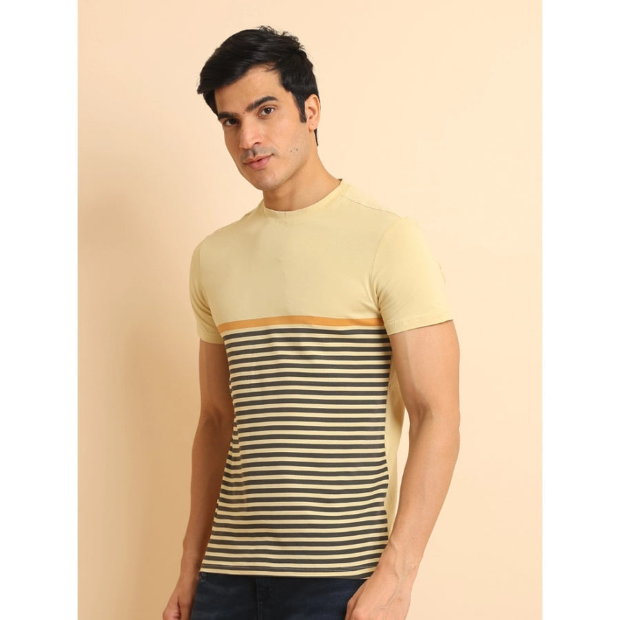 Brown cotton printed round neck half sleeve casual t-shirt for men, patterned design on a clothing rack