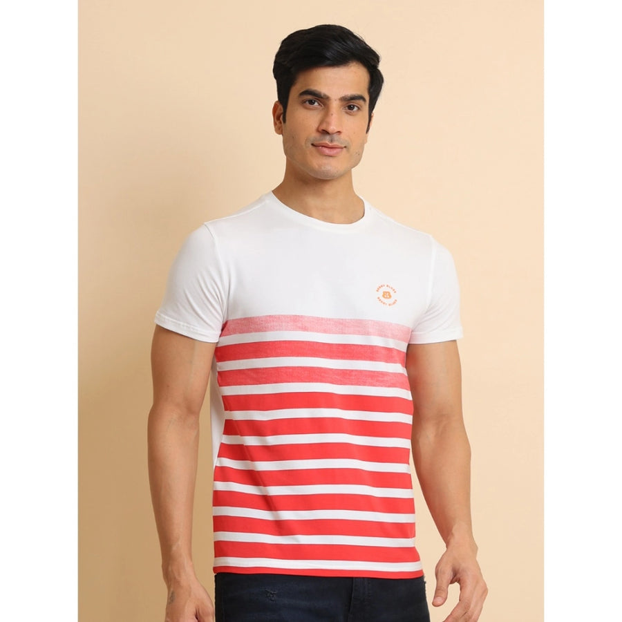 Red cotton printed men's casual round neck half sleeve t-shirt with vibrant design