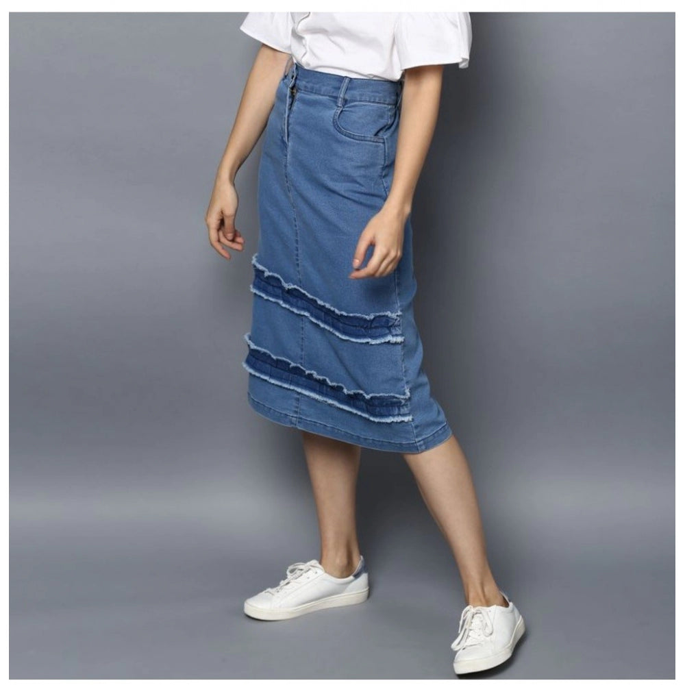 Blue denim washed buttoned skirt for women, casual wardrobe staple