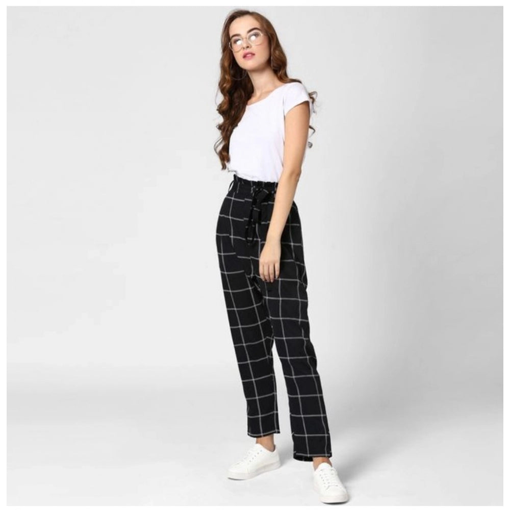 Black & white checkered polyester elastic trousers for women - versatile, comfortable fashionwear
