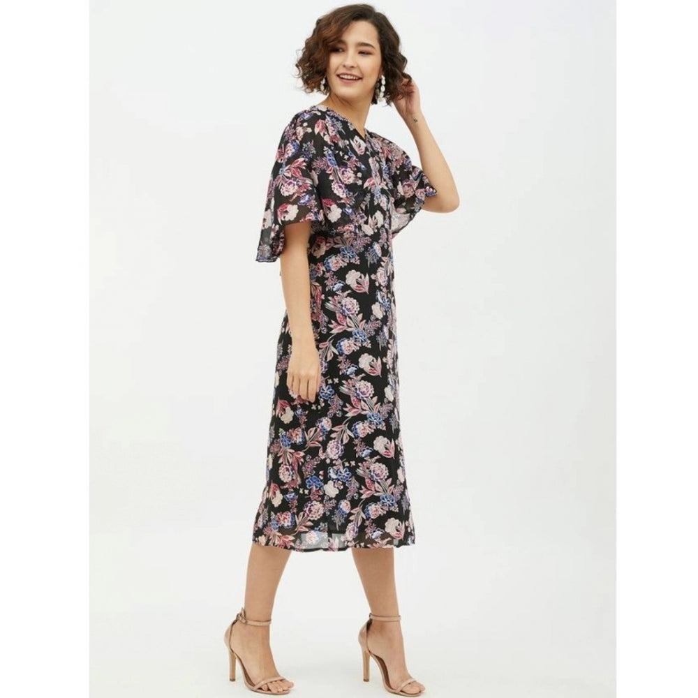 Multicolored women's polyester cap sleeved dress with chain print design, mid-calf length