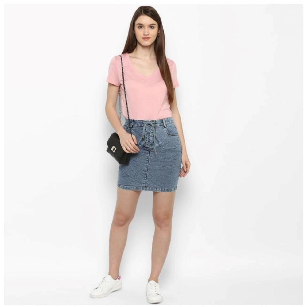 Blue denim draw string buttoned skirt for women, casual denim style on mannequin