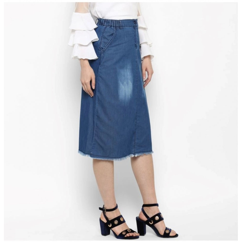 Blue denim washed buttoned skirt for women, durable and stylish
