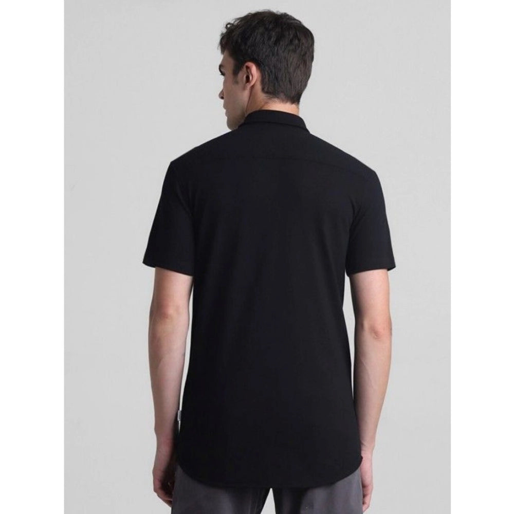 Black cotton blend men's half-sleeve solid shirt