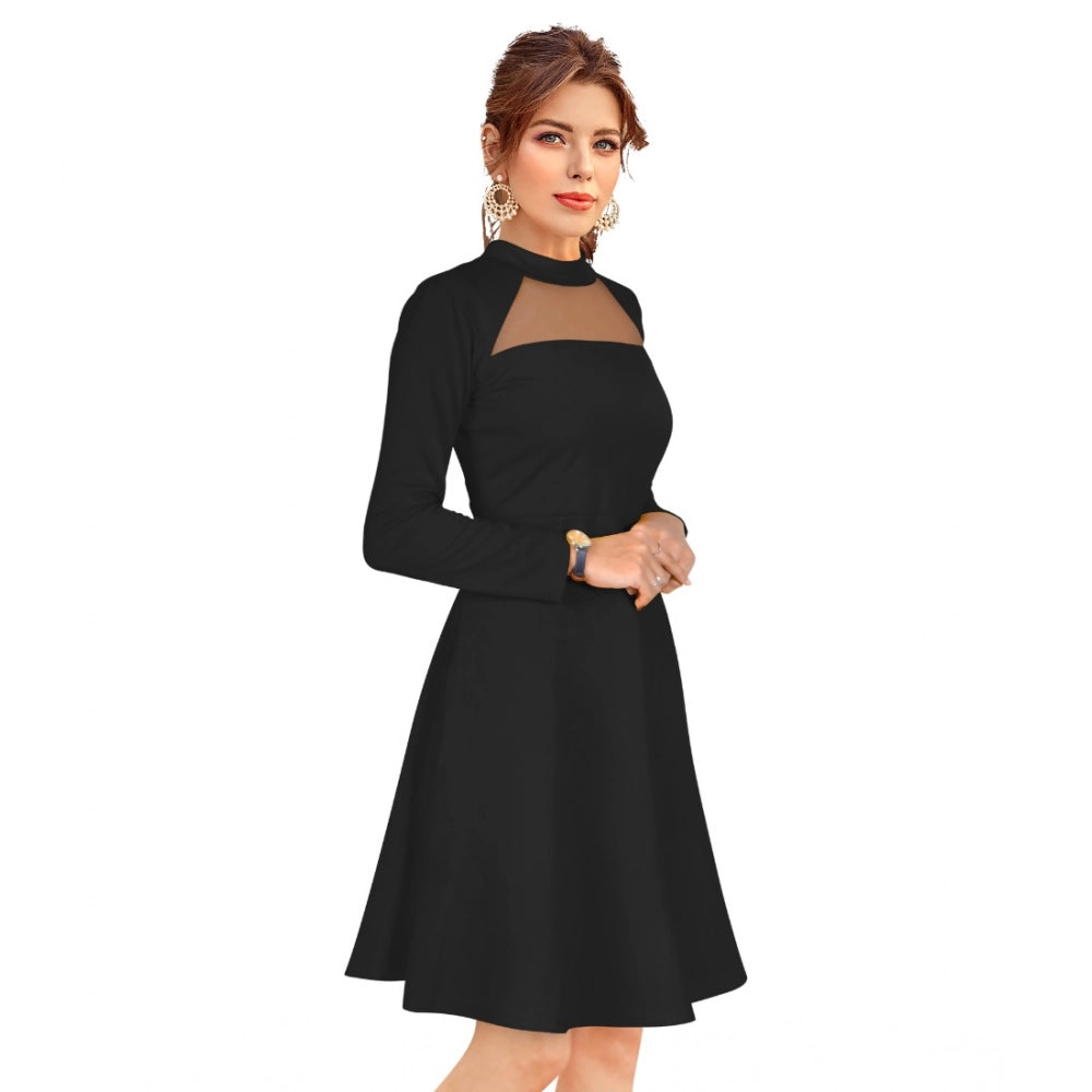 Black knitting dress with stretchable solid round neck and full sleeves, ideal for everyday wear