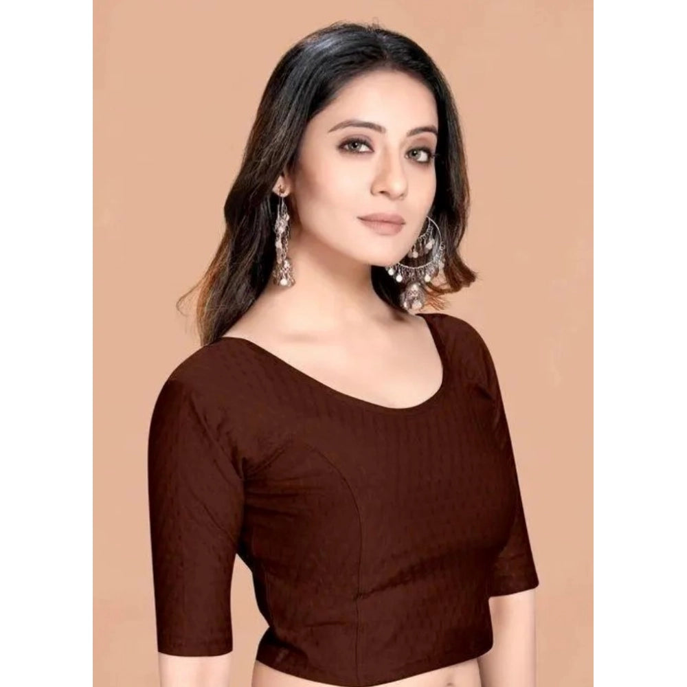 Brown hosiery printed short sleeves round neck non-padded blouse set on mannequin