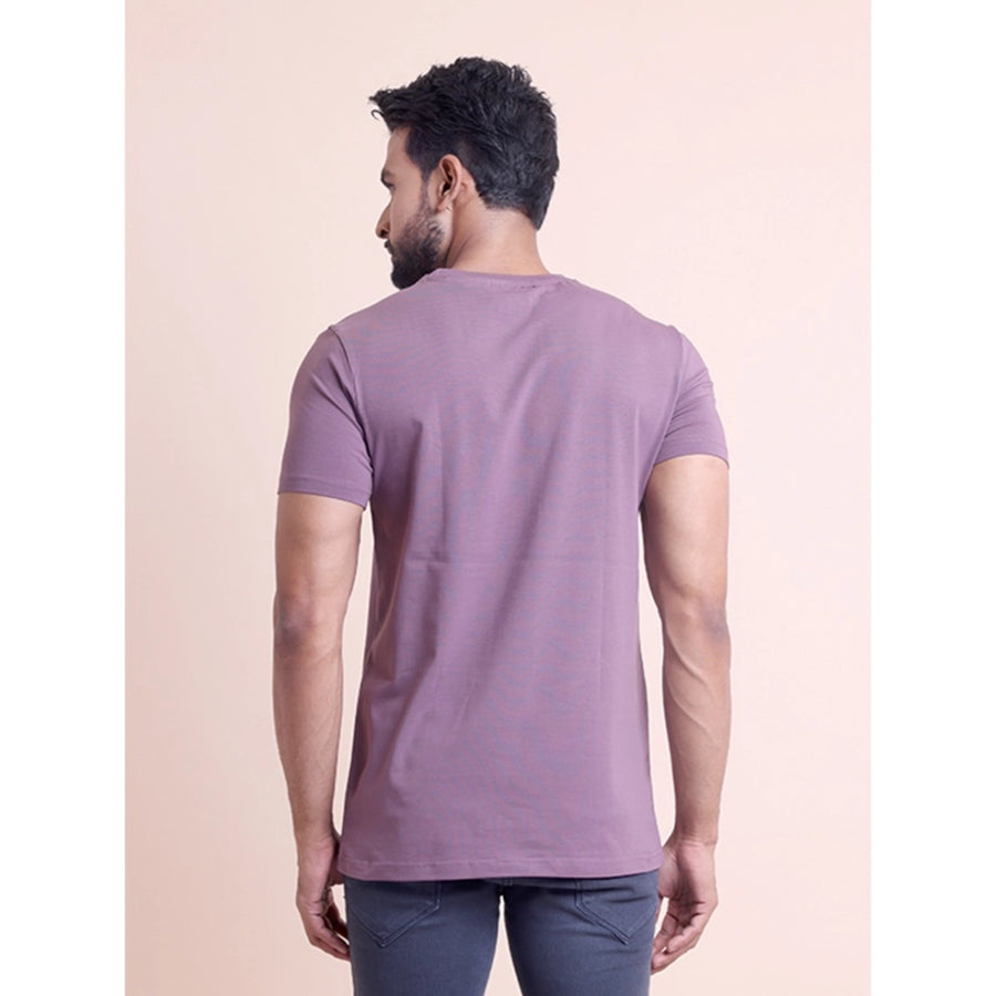 Men's berry cotton half sleeve round neck t-shirt, casual solid style for everyday wear