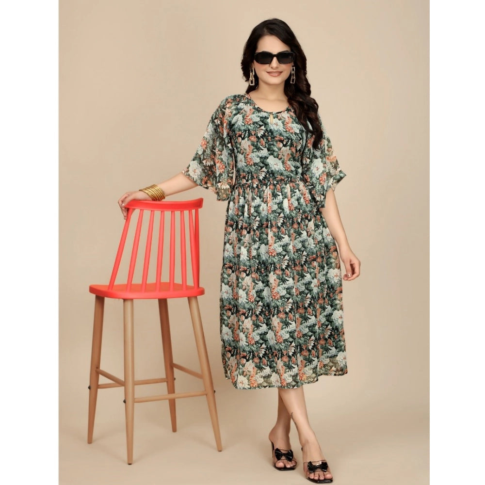 Black women's short sleeve dress with round neck, floral print