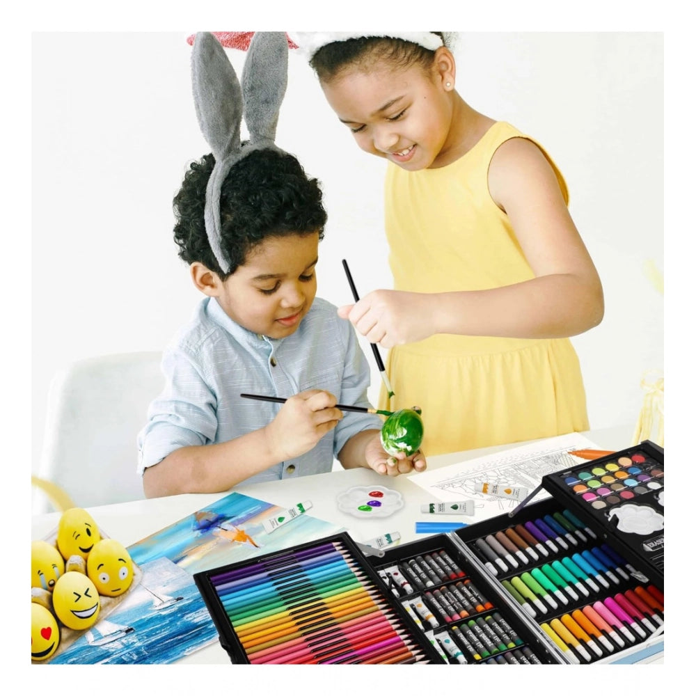 Art set with 145 pieces in box, multicolored