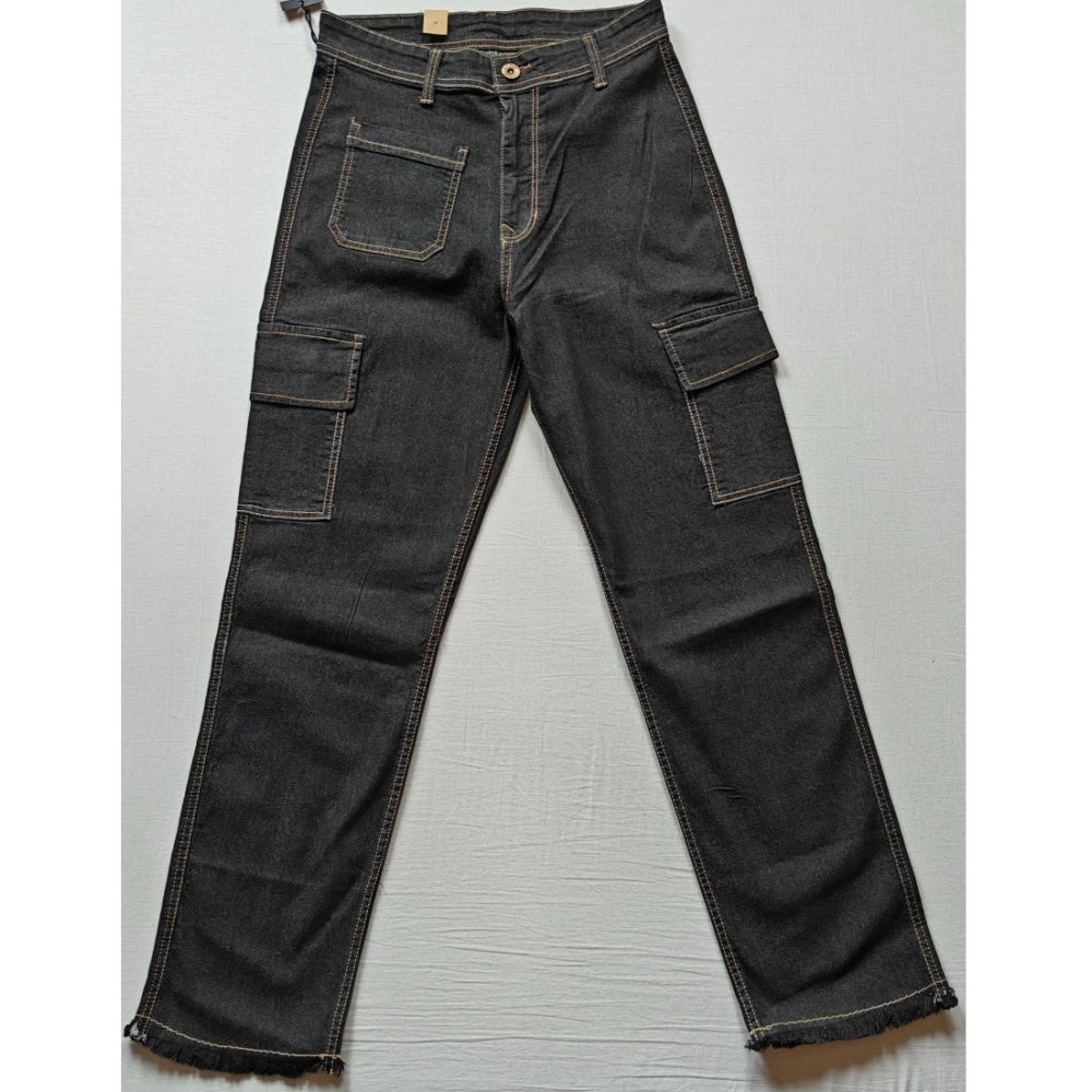 Black cotton blended cargo straight-fit women's pants, mid-rise with button closure