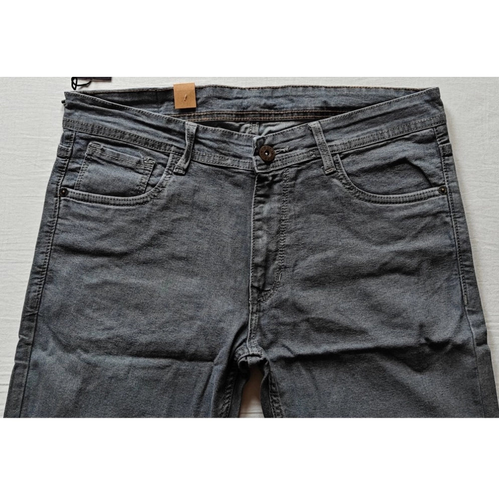 Grey cotton blended tapered jeans for men - solid pattern, mid rise with button closure