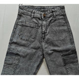 Grey cotton-blend cargo straight-fit women's pants with button closure, solid pattern