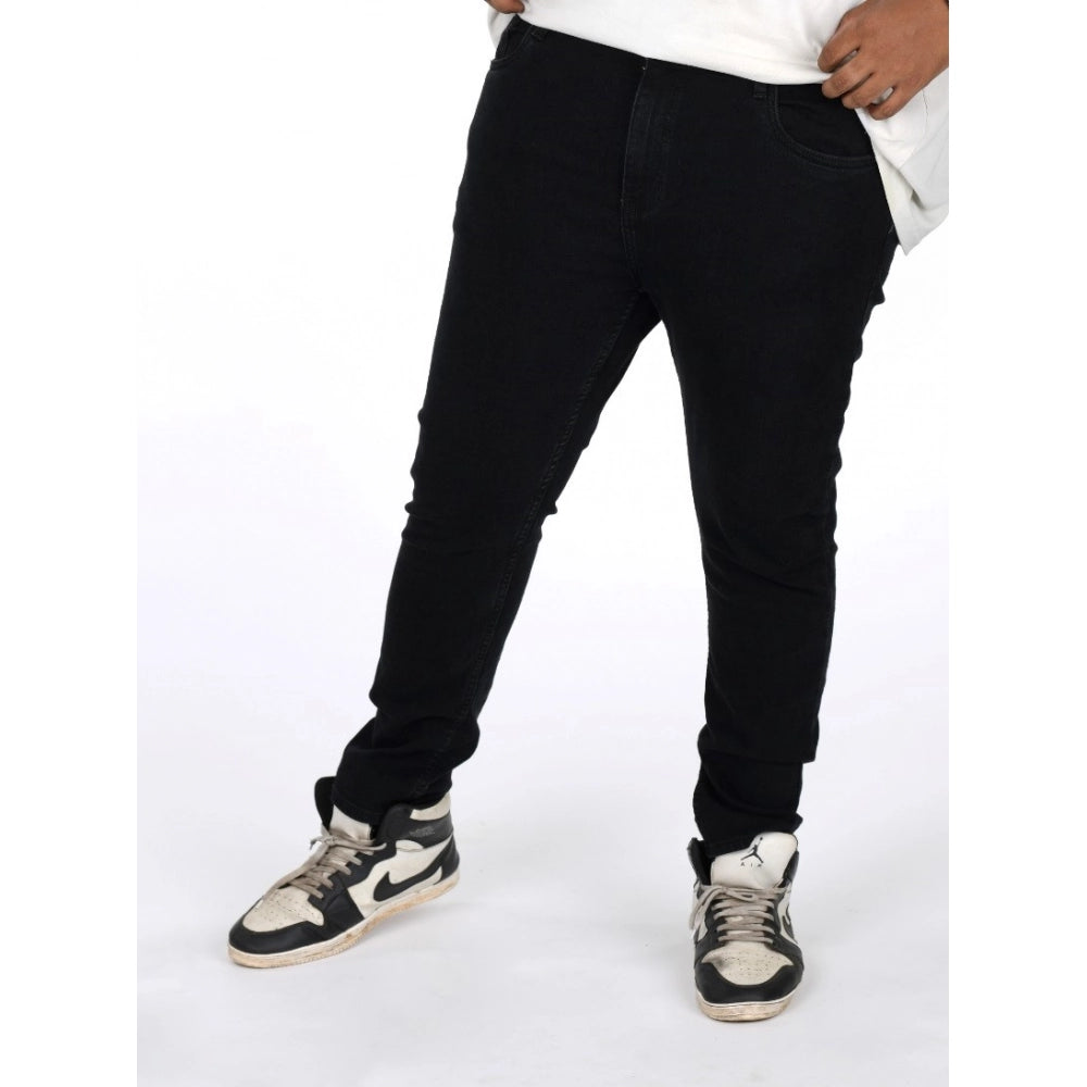 Men's cotton blended solid plus size black jeans, mid-rise with button closure
