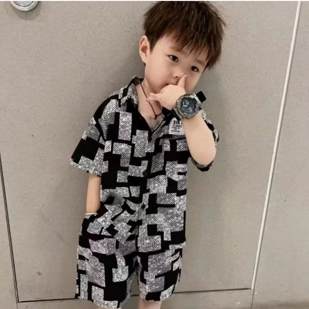 Black lycra printed casual wear kid's shirt & shorts set, short sleeve design for boys