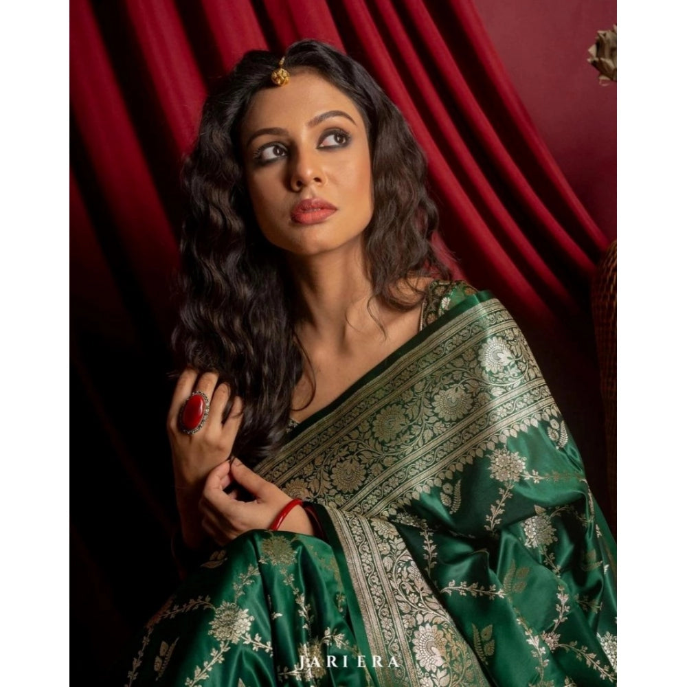 Dark green silk printed saree with unstitched blouse (5.5mtr), vibrant pattern on display