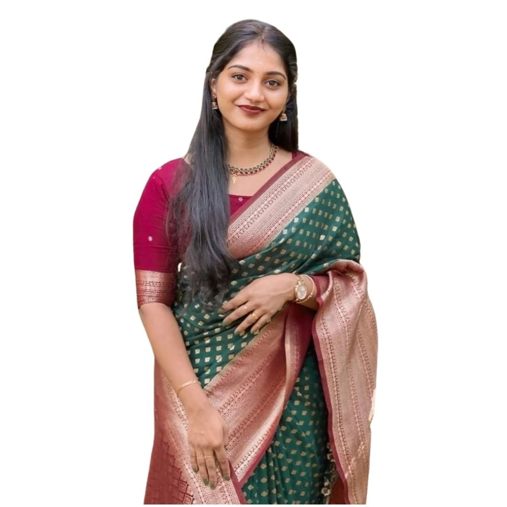 Green-Red silk printed saree with unstitched blouse (5.5Mtr)