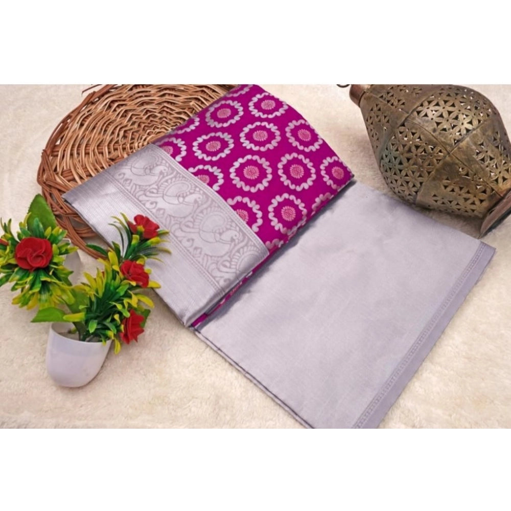 Soft pink lichi silk printed saree with unstitched blouse (5.5mtr)
