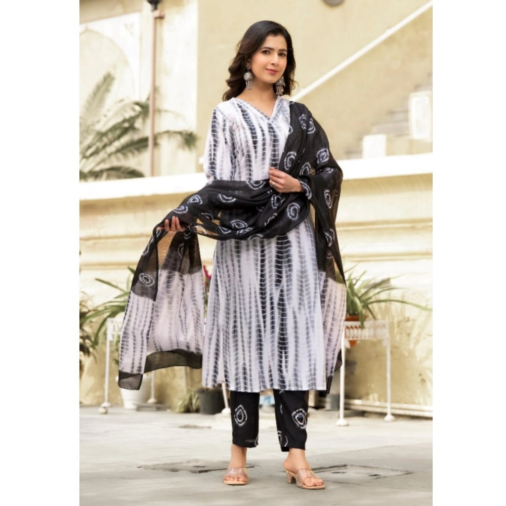 Women's Cotton Printed 3-4 th Sleeve V Neck Kurti With Pant Dupatta Set (Black)