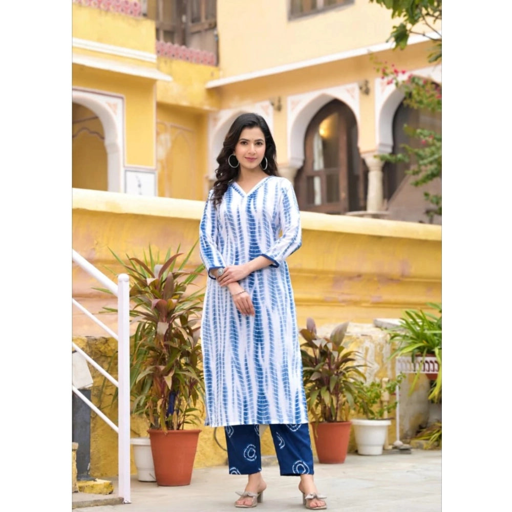 Women's Cotton Printed 3-4 th Sleeve V Neck Kurti With Pant Dupatta Set (Blue)