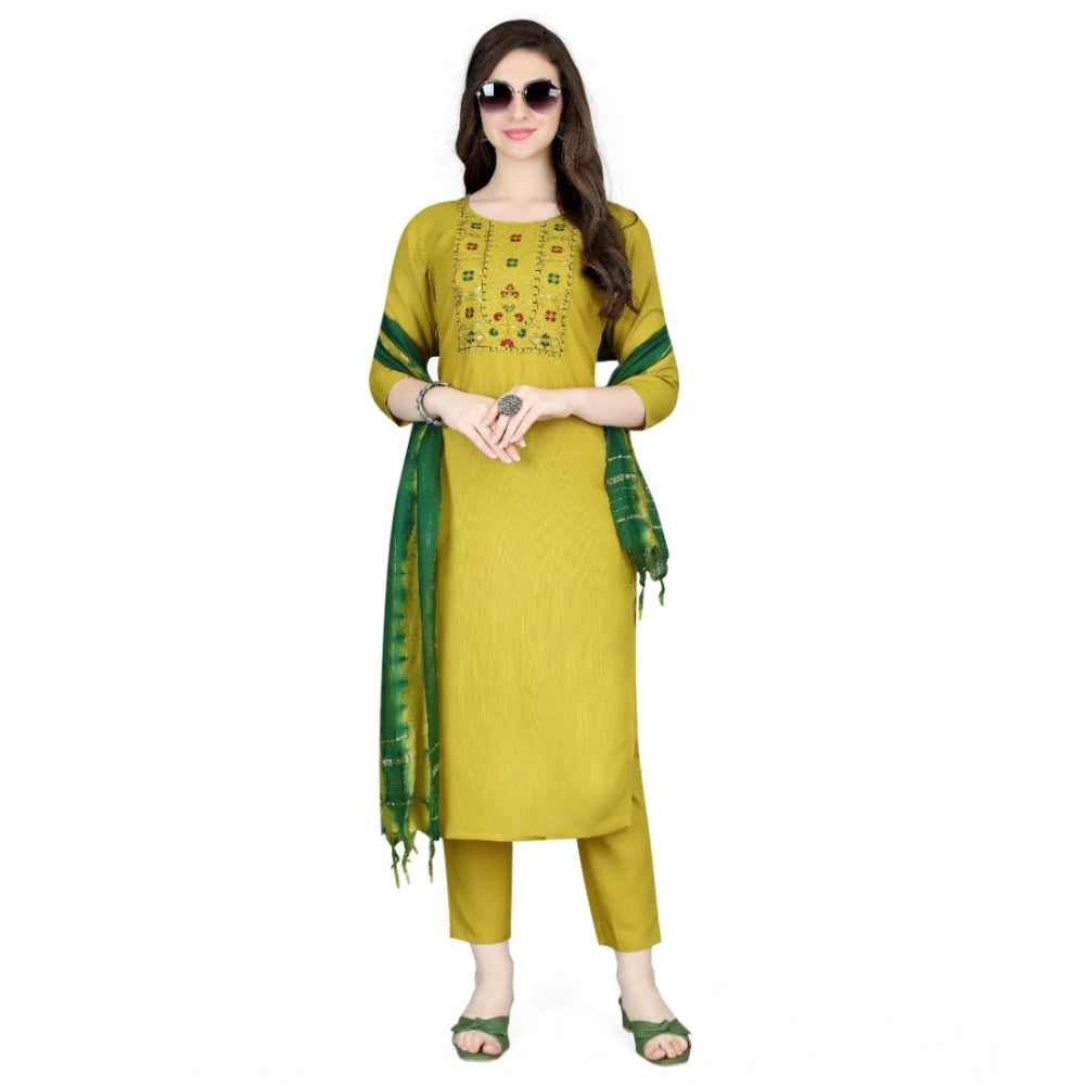 Women's Cotton Blend Embroidered 3-4 th Sleeve Round Neck Kurti With Pant Dupatta Set (Yellow)