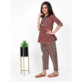 Brown cotton printed girl's top & bottom set with 3/4 sleeves, round neck design