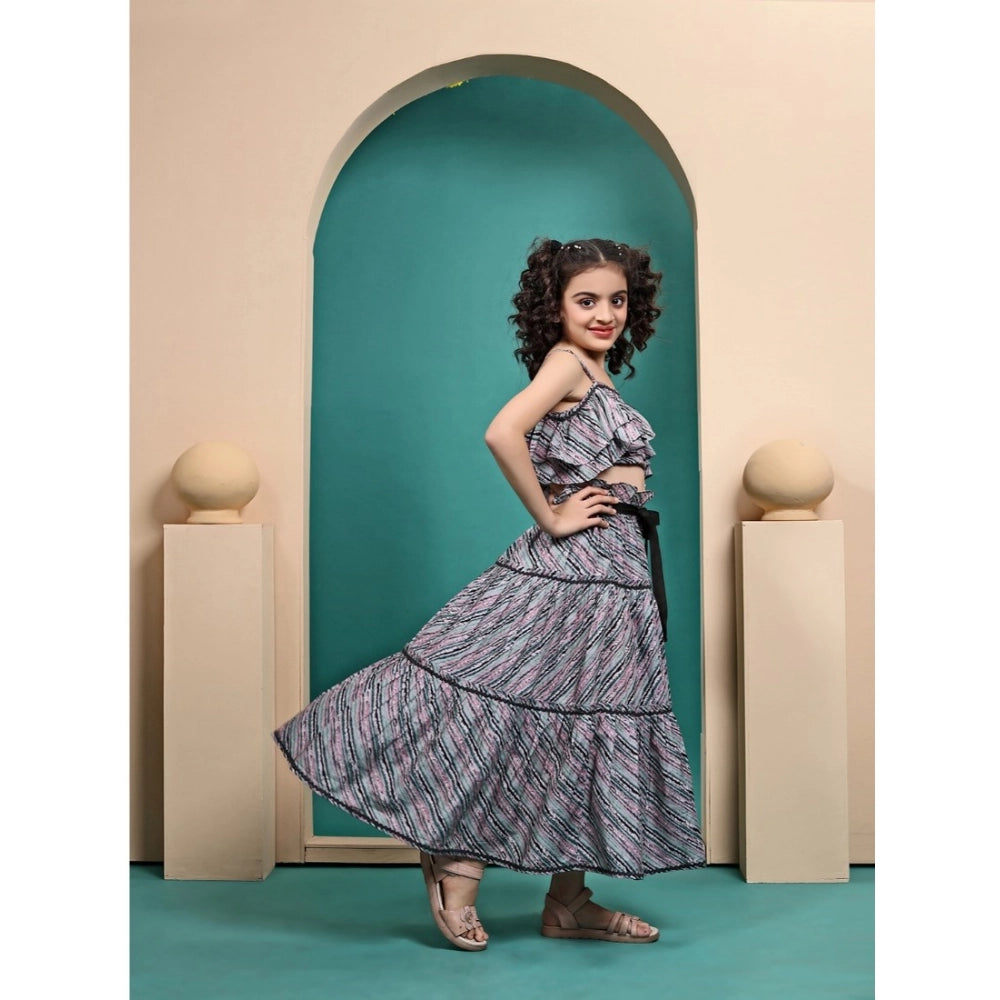 Grey Maslin printed crop top & flared skirt set, sleeveless & round neck, vintage-inspired fashion for girls