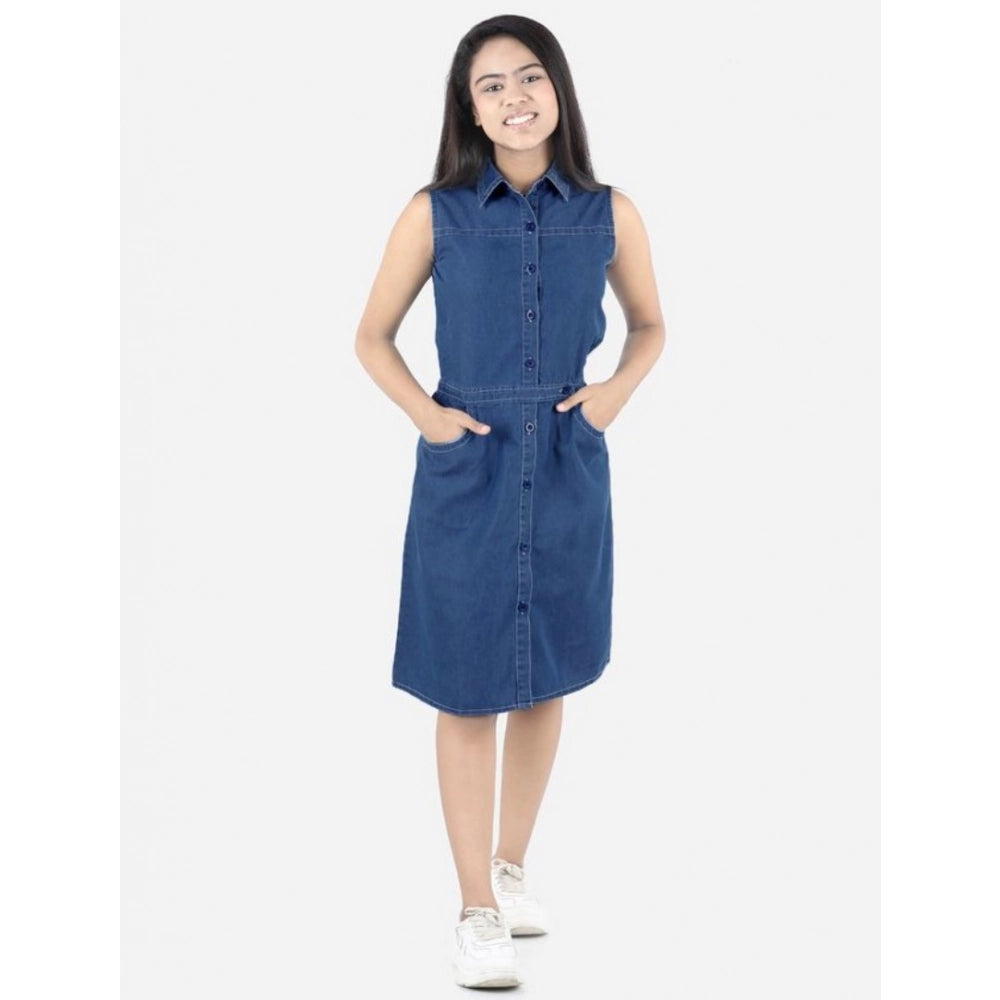 Blue denim solid sleeveless shirt collar dress for girls
